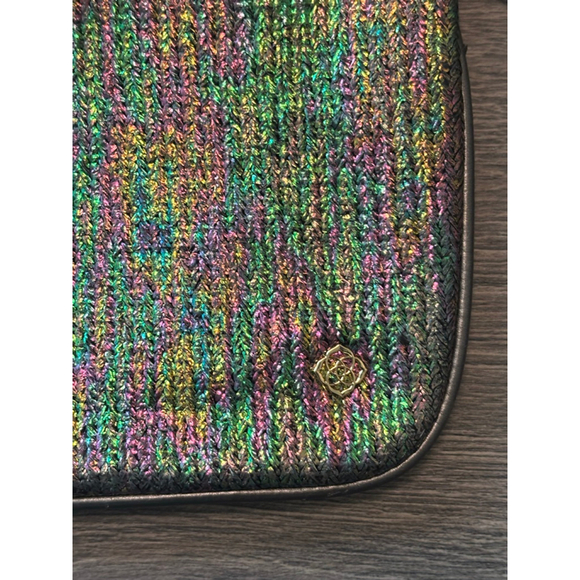 Kendra Scott Metallic Woven Wristlet Detachable Strap Purse Dark Iridescent OS - Picture 7 of 15